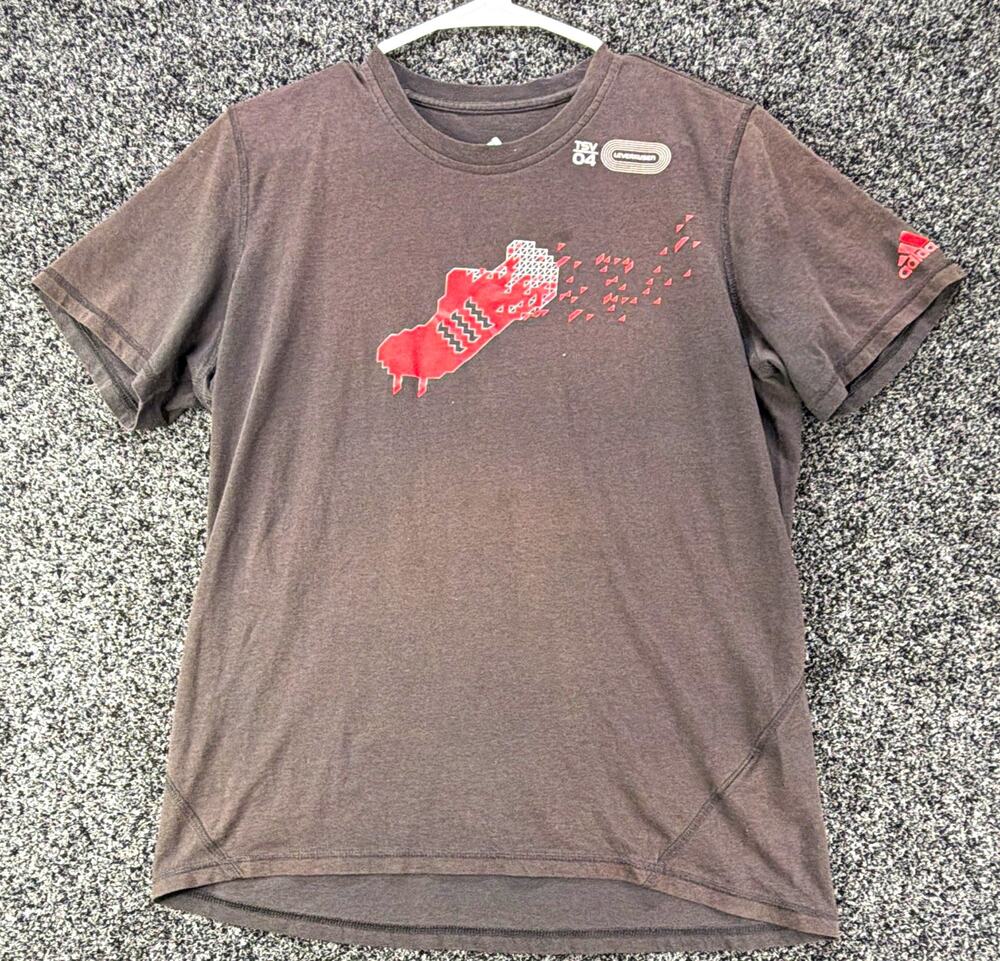 adidas Climalite Men’s TSV 04 Leverkusen Soccer Graphic Logo Tee Gray/Red M